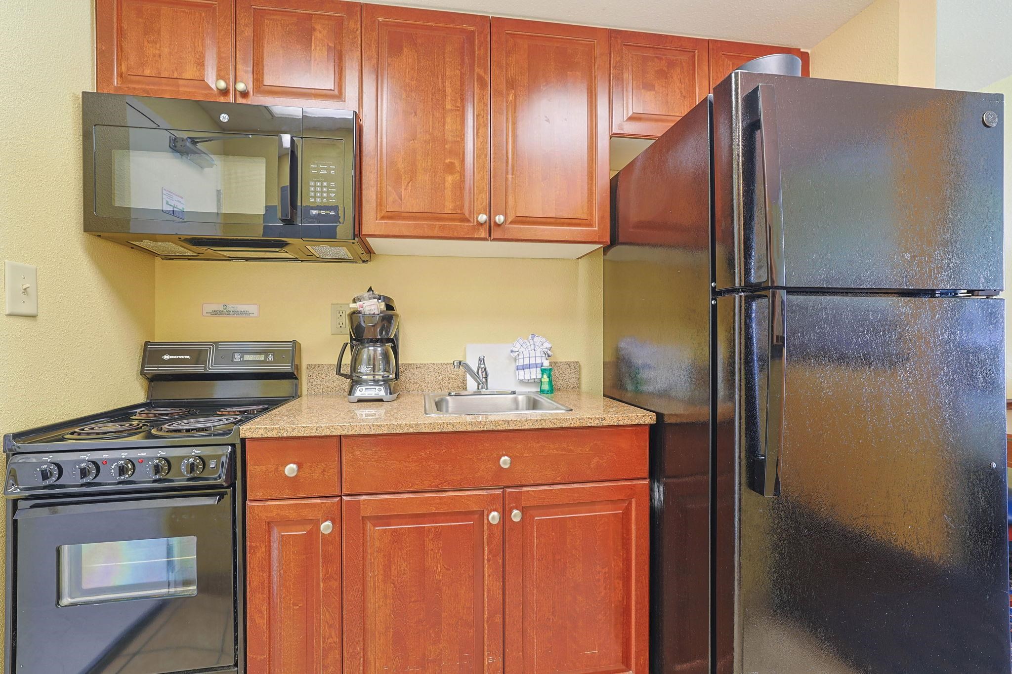 5200 N Ocean Blvd. Property Photo 7