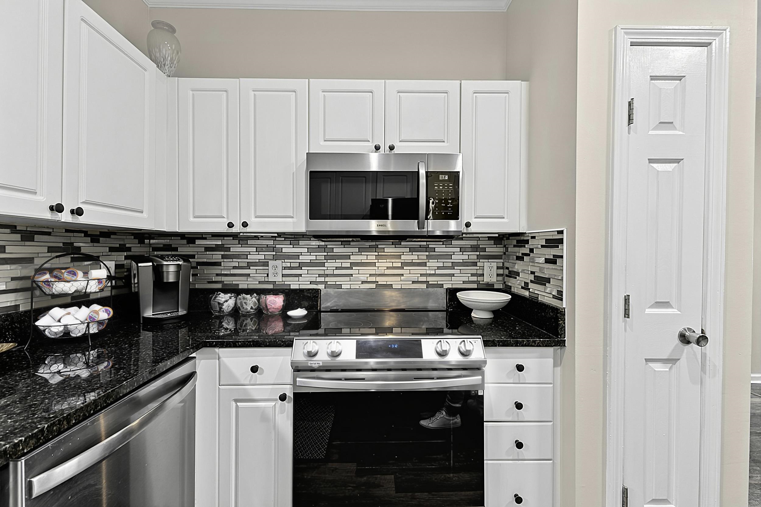 9754 Leyland Dr. Property Photo 15