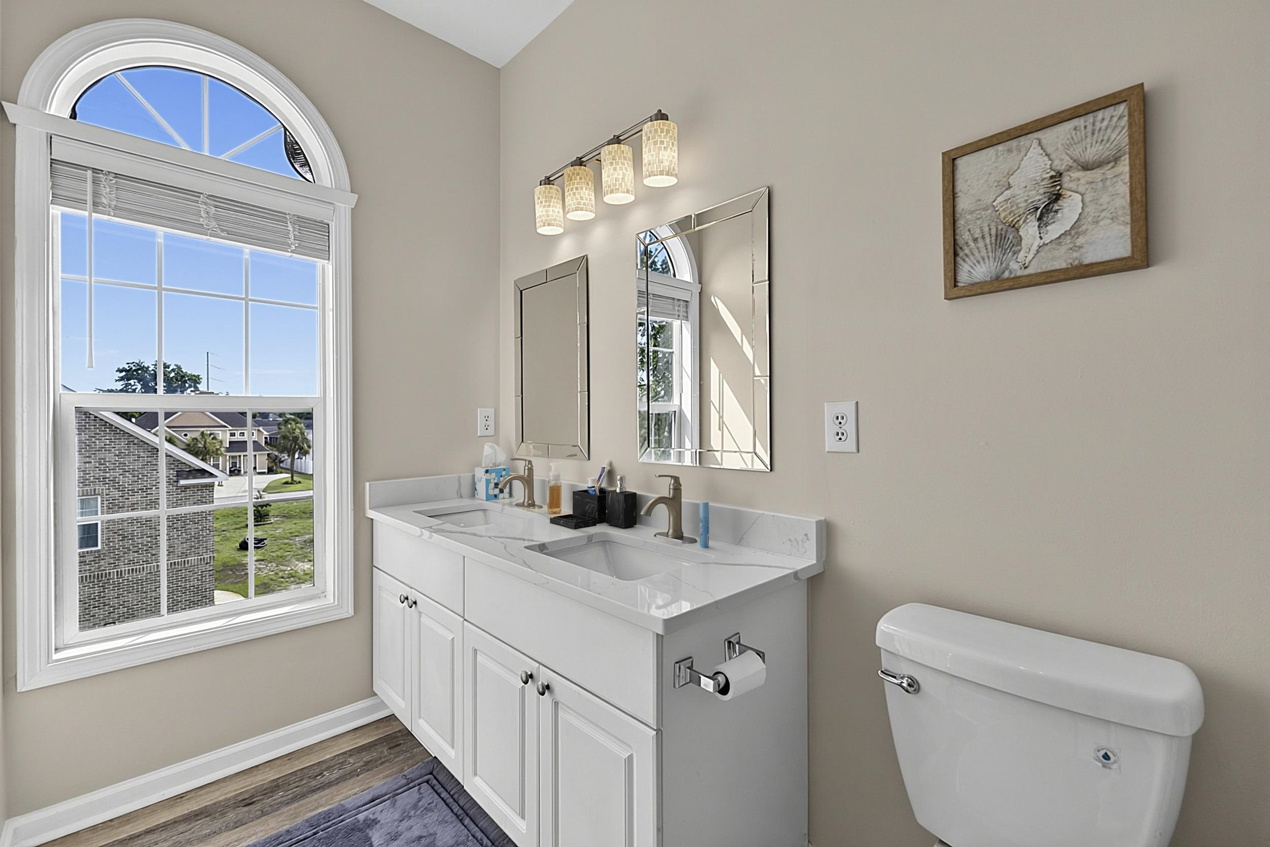 9754 Leyland Dr. Property Photo 24