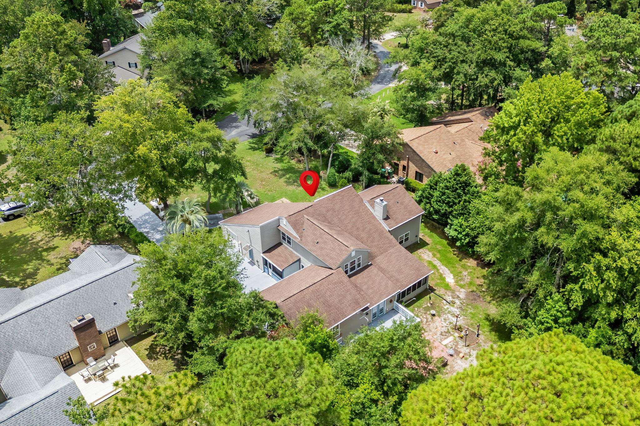 1710 Crooked Pine Dr. Property Photo 4
