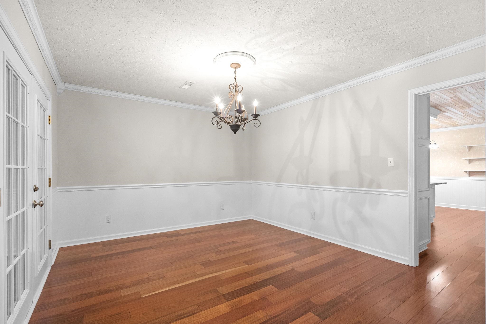 1710 Crooked Pine Dr. Property Photo 12
