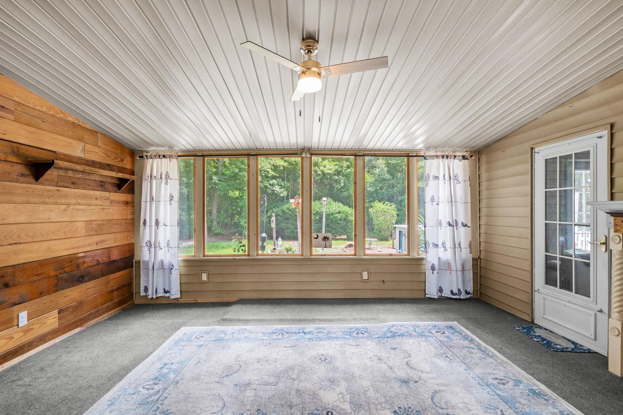 1710 Crooked Pine Dr. Property Photo 19