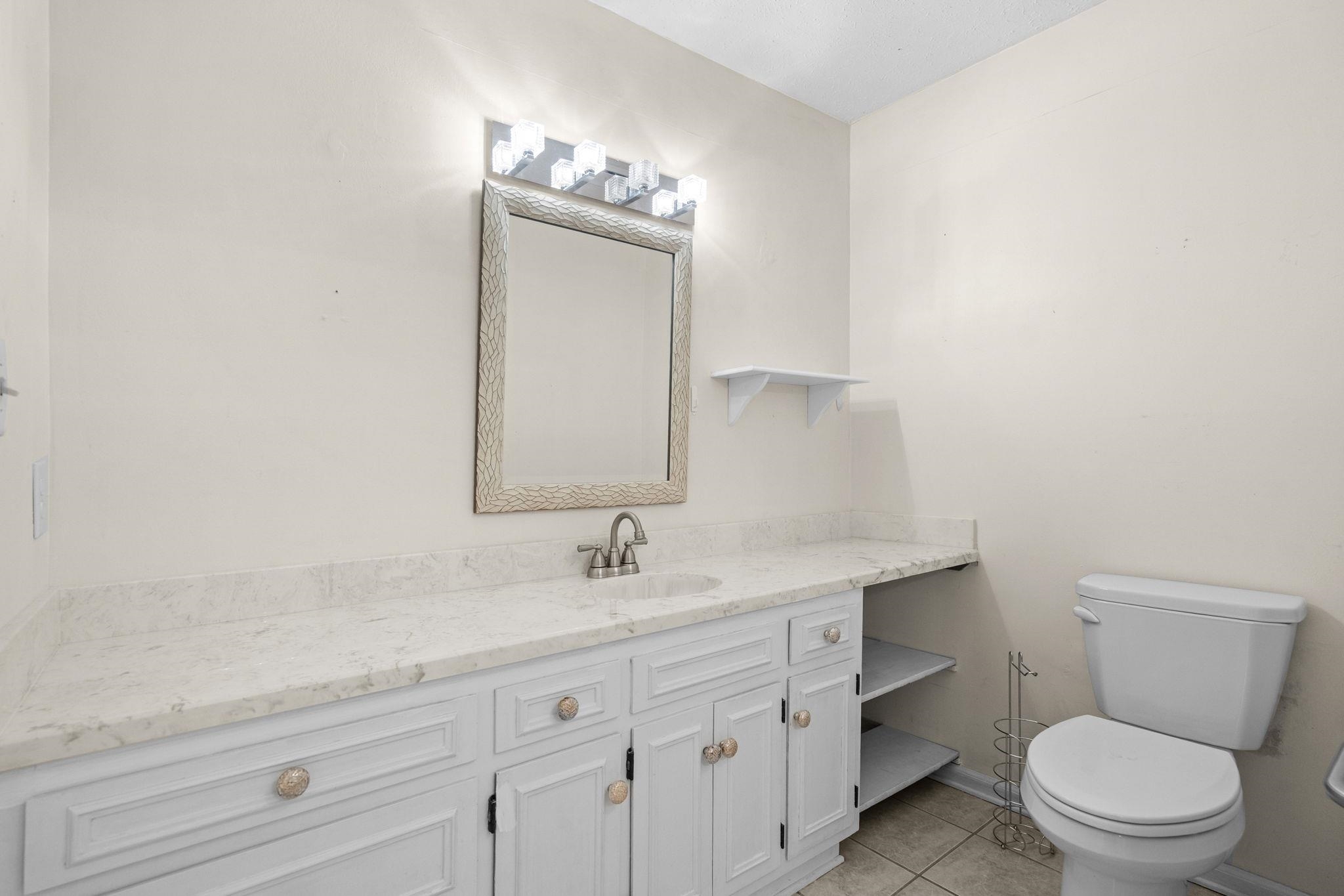 1710 Crooked Pine Dr. Property Photo 27