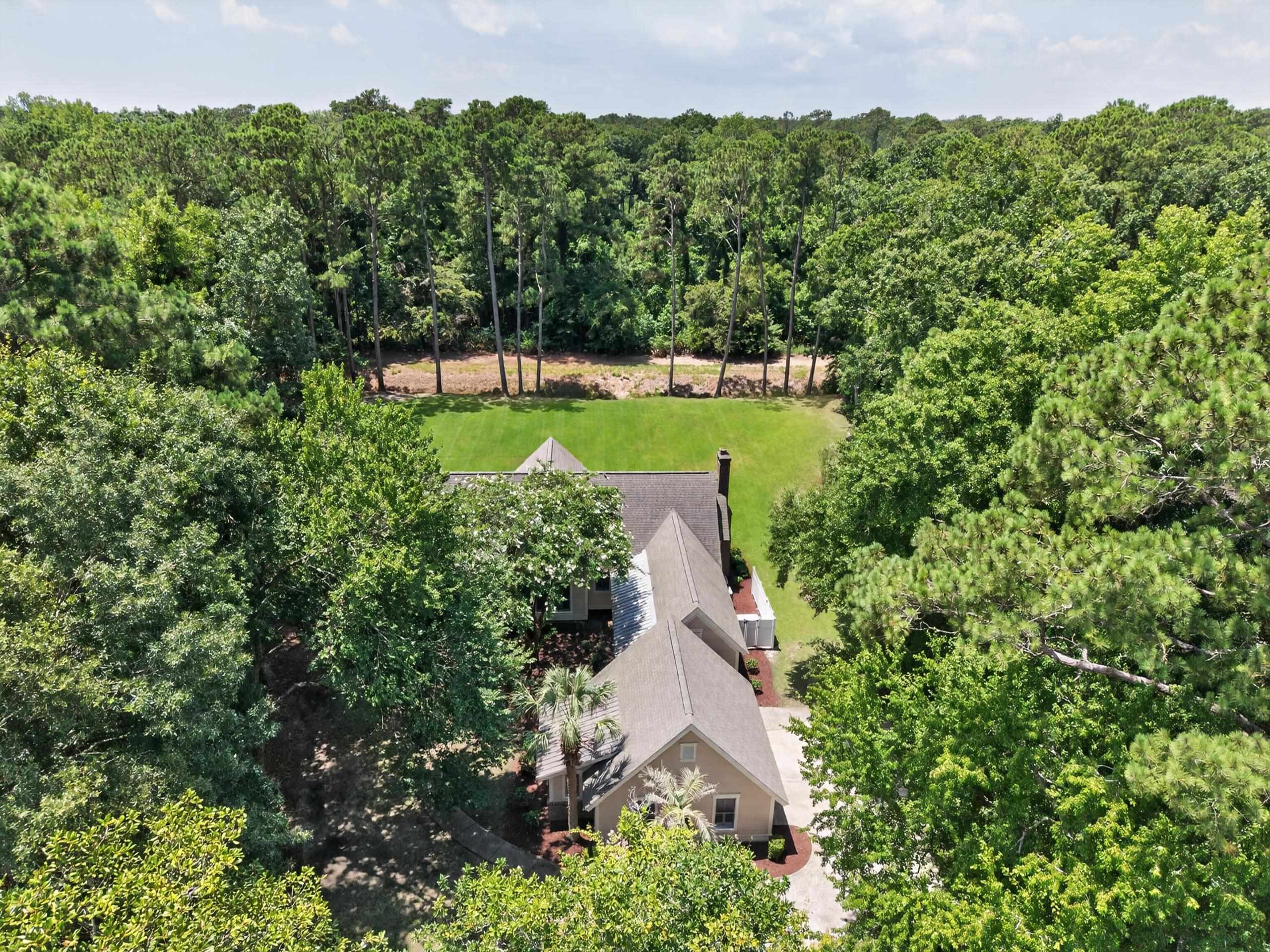 222 Old Carriage Loop Property Photo 8