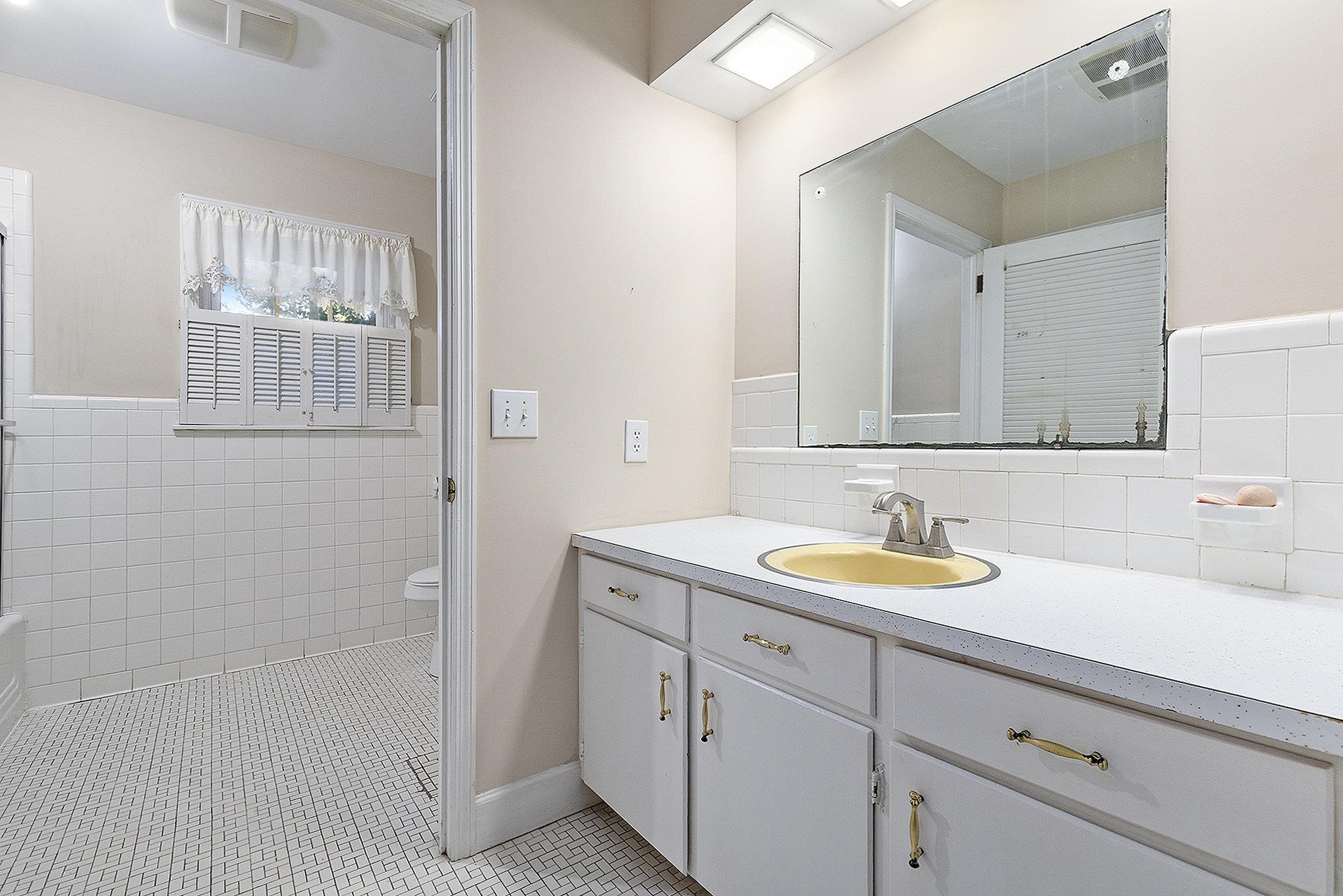 211 Pireway Rd. Property Photo 20