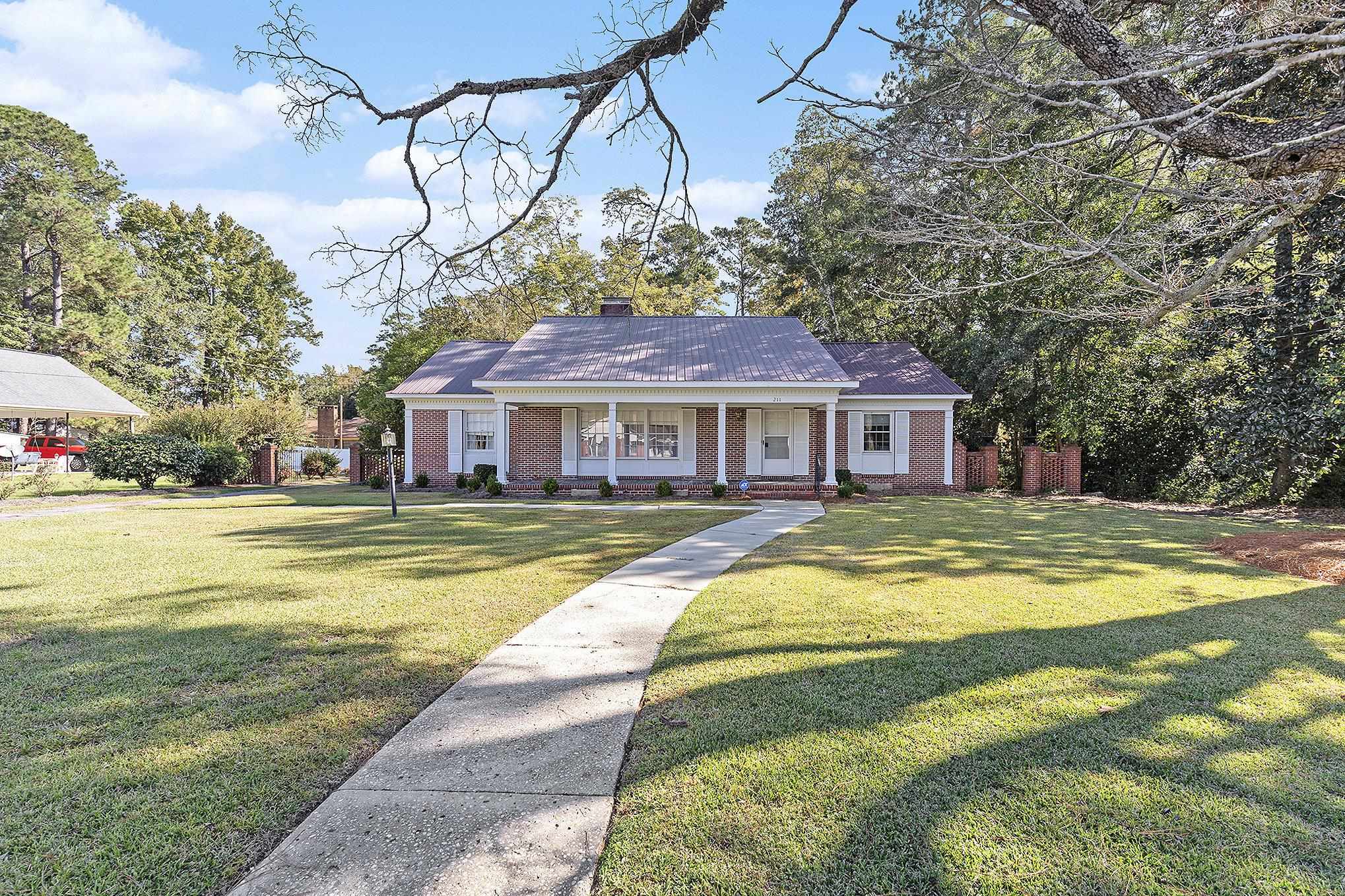211 Pireway Rd. Property Photo 41