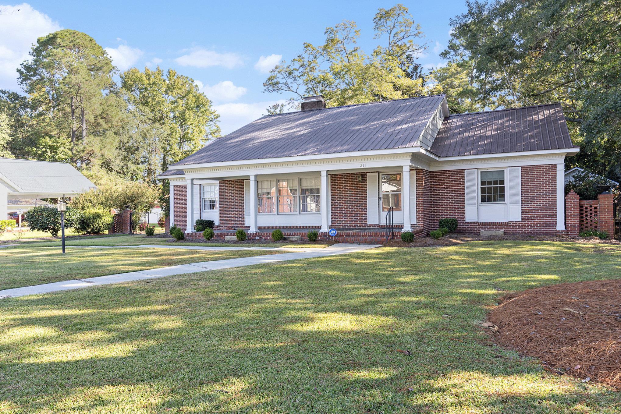 211 Pireway Rd. Property Photo 44