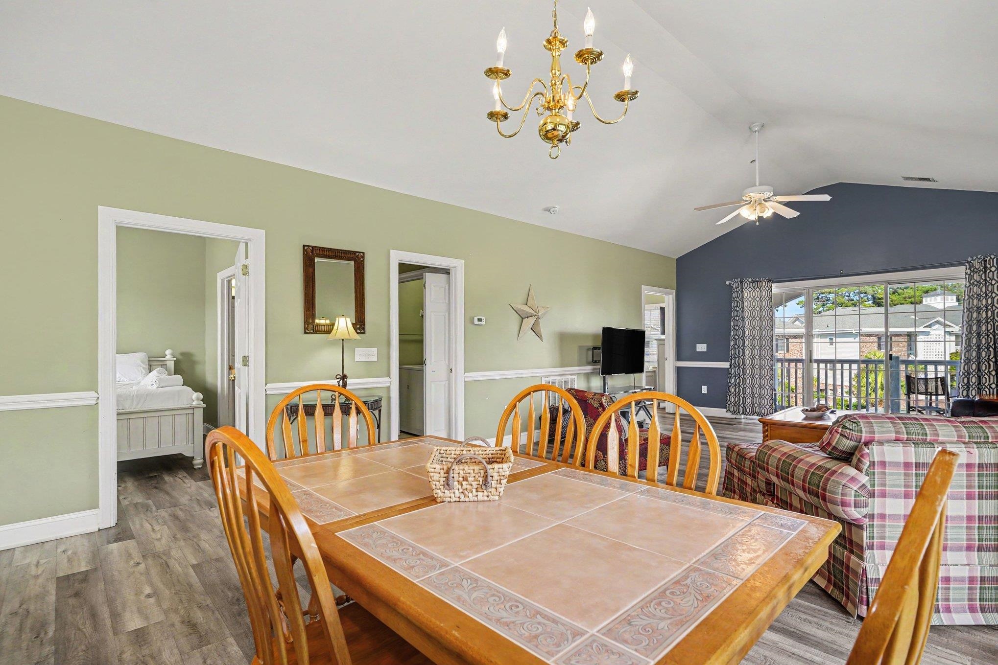 4878 Dahlia Ct. Property Photo 7