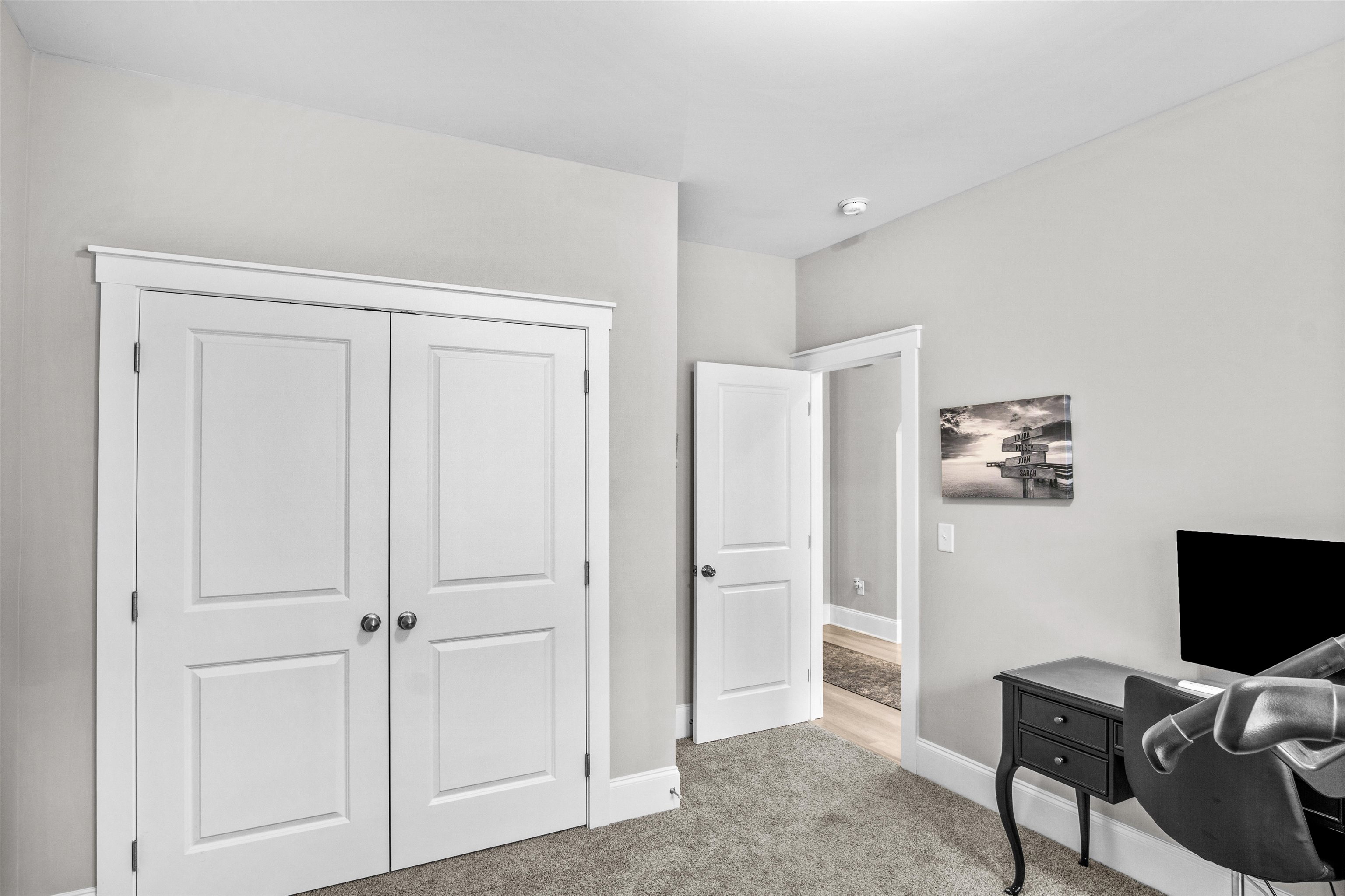 3251 Hermitage Dr. Property Photo 21