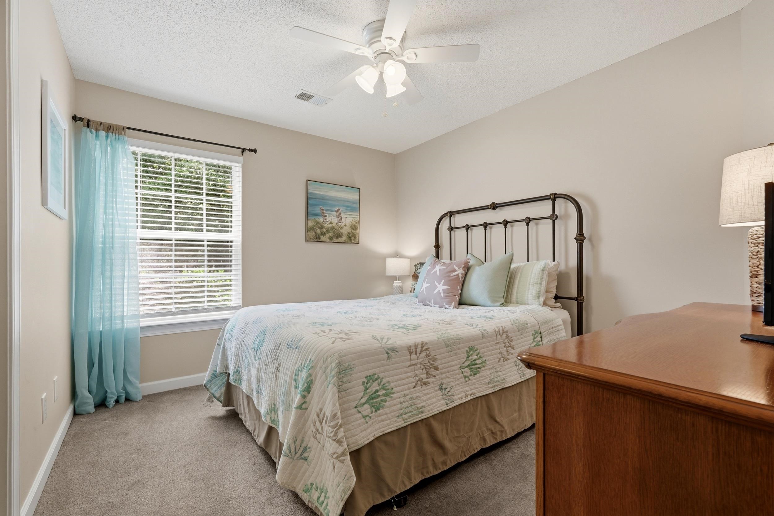 4305 Lotus Ct. Property Photo 12