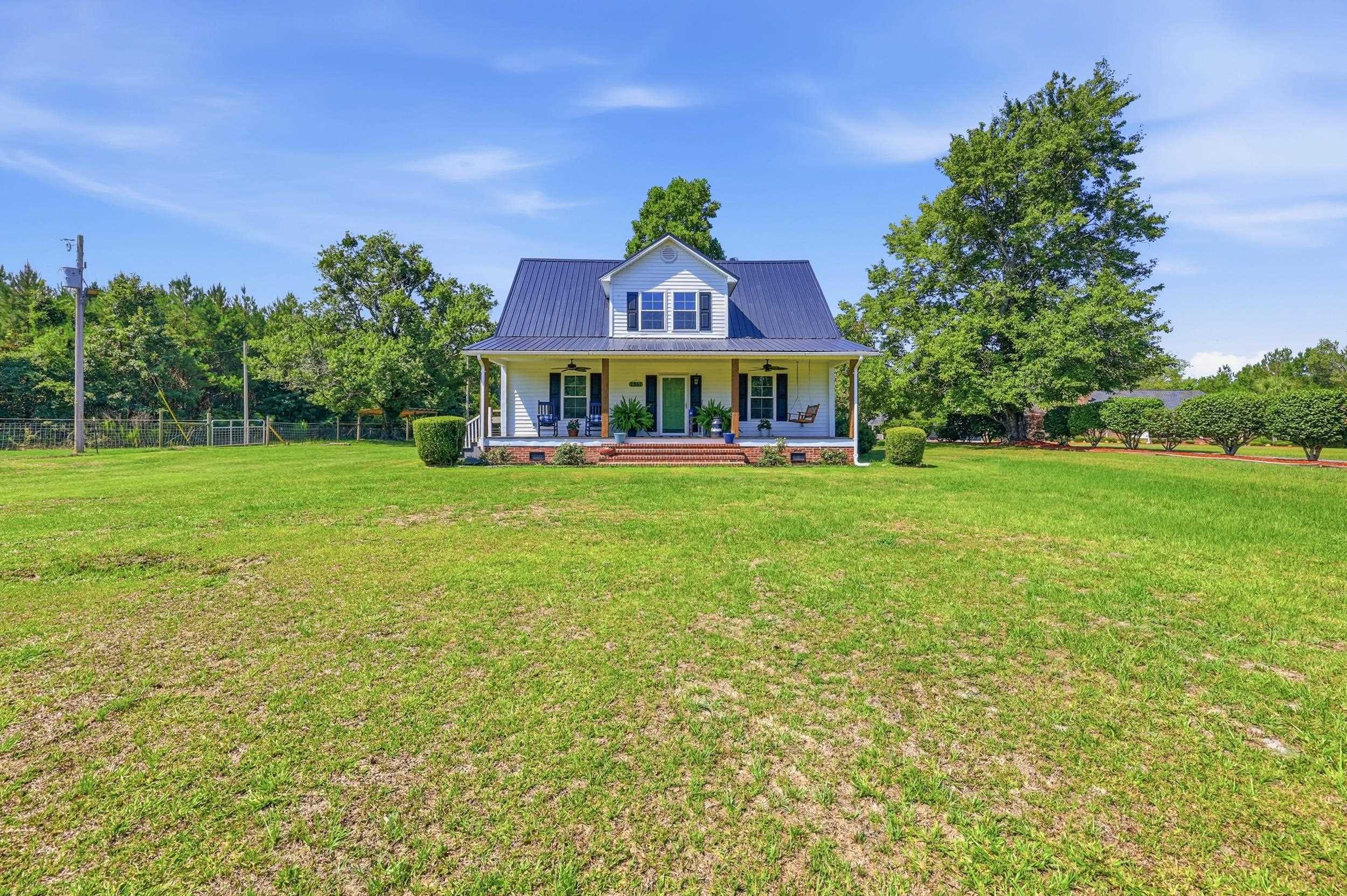 1361 Highway 521 Property Photo 2