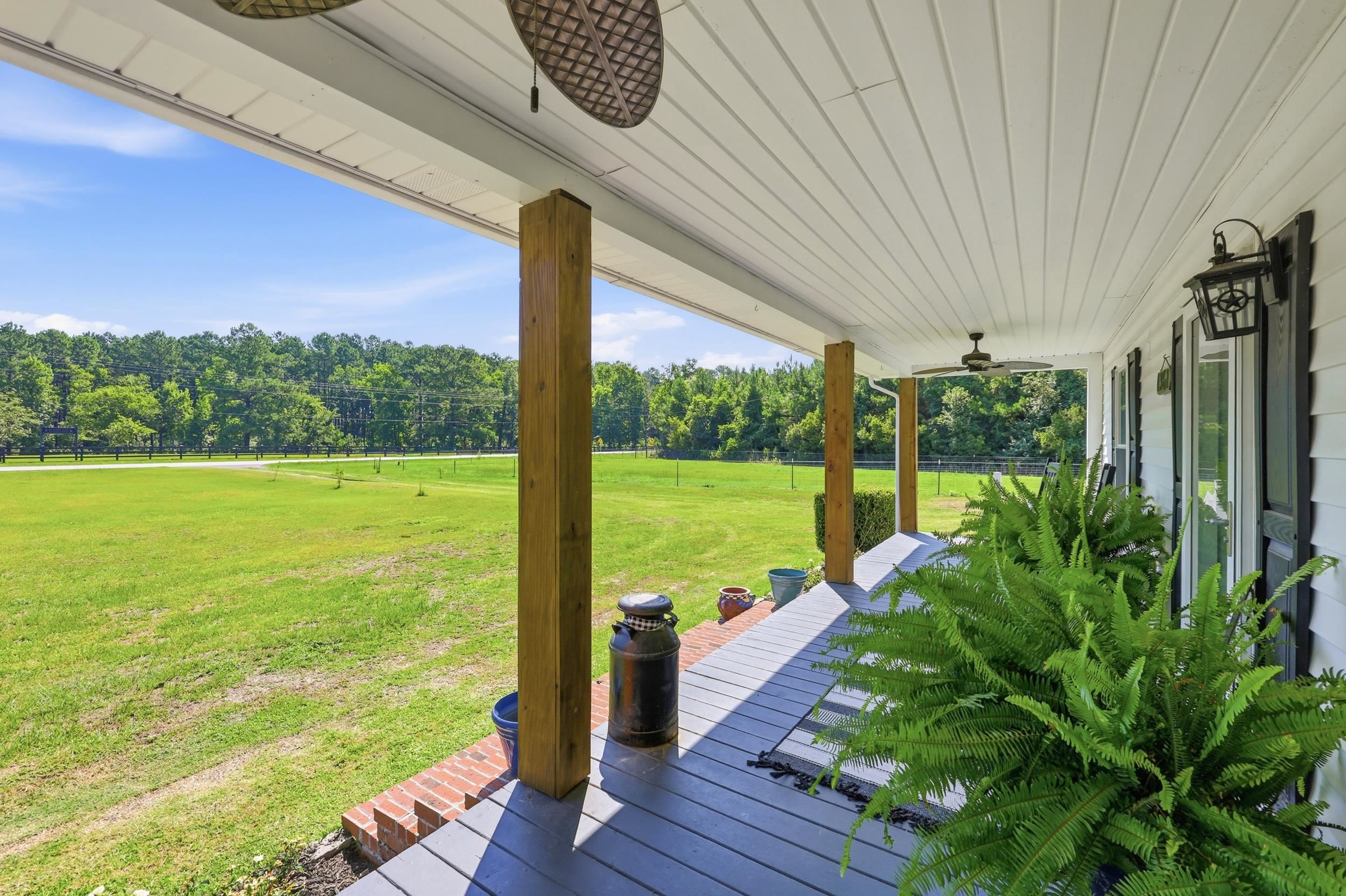 1361 Highway 521 Property Photo 3