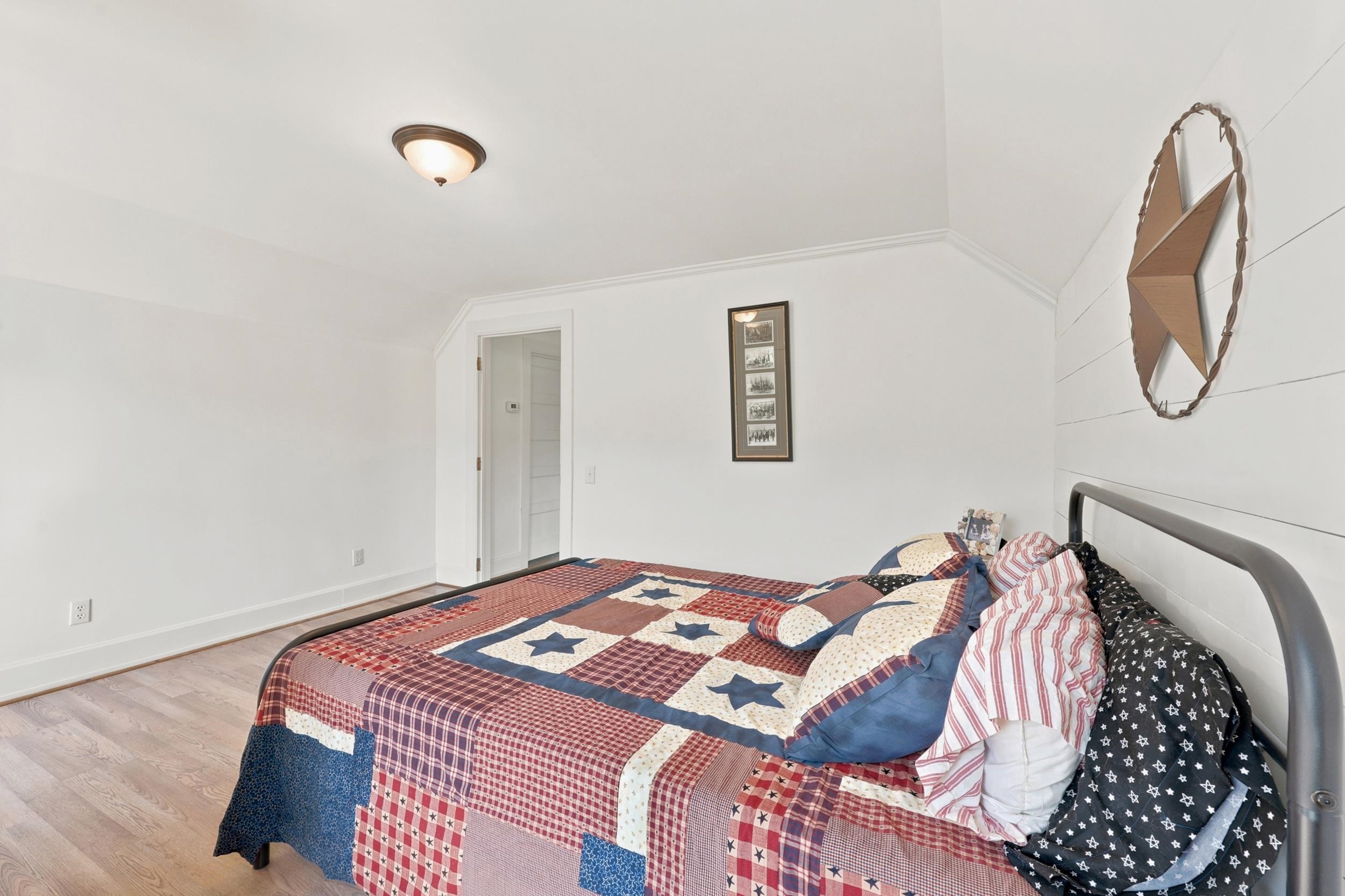 1361 Highway 521 Property Photo 12