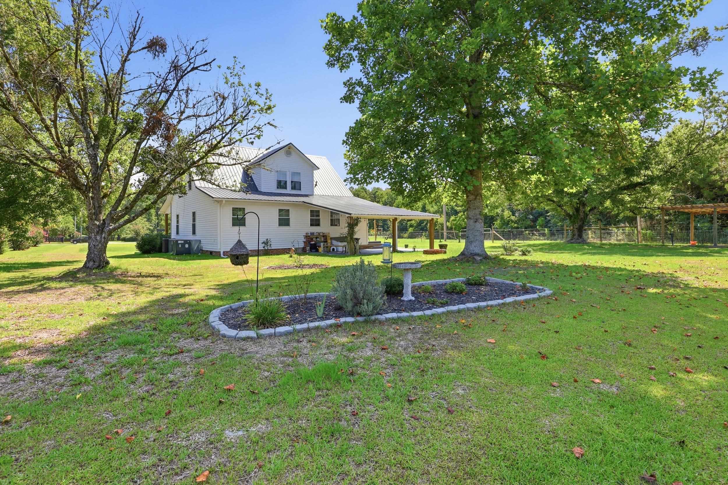 1361 Highway 521 Property Photo 31