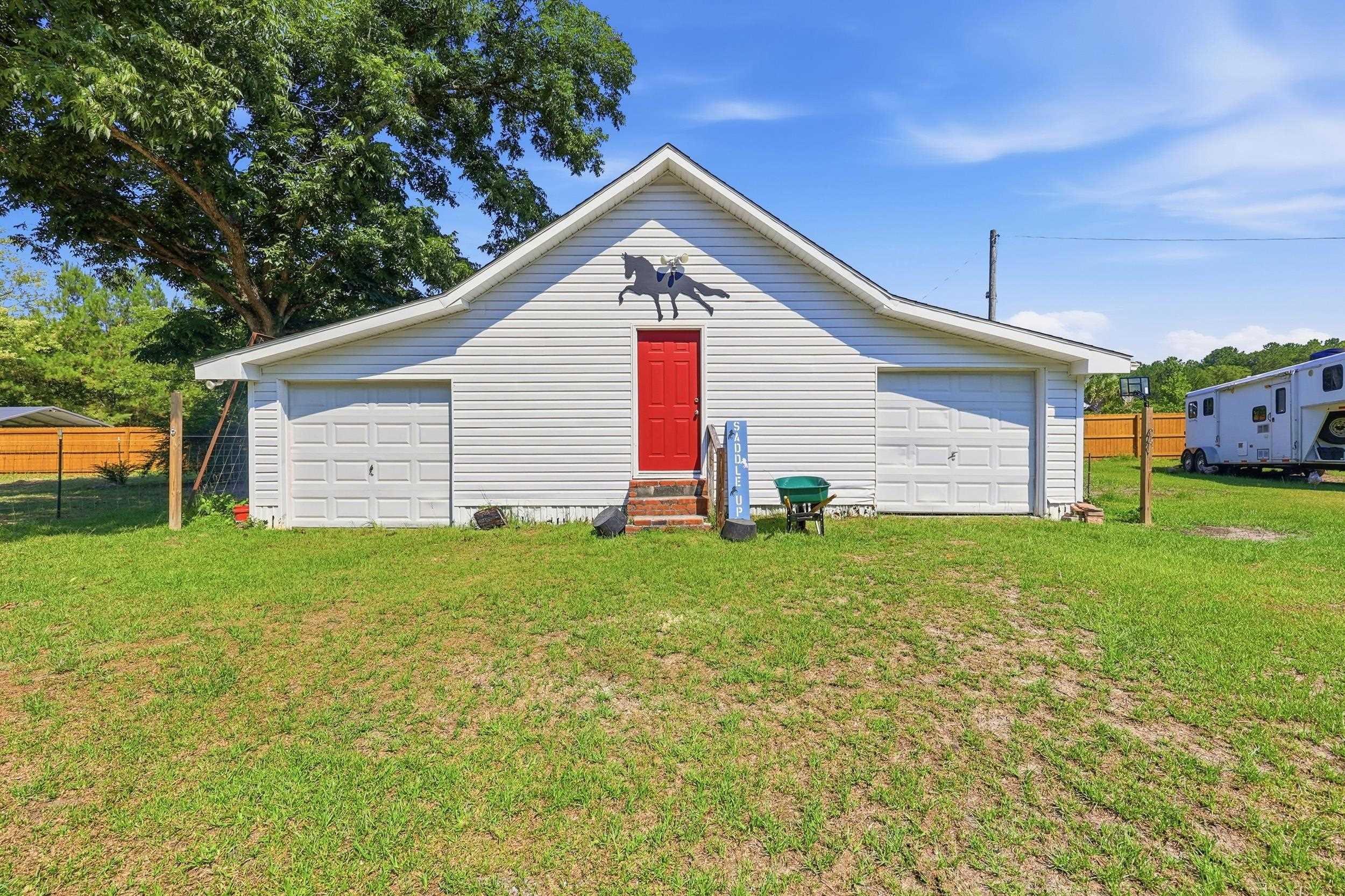 1361 Highway 521 Property Photo 41