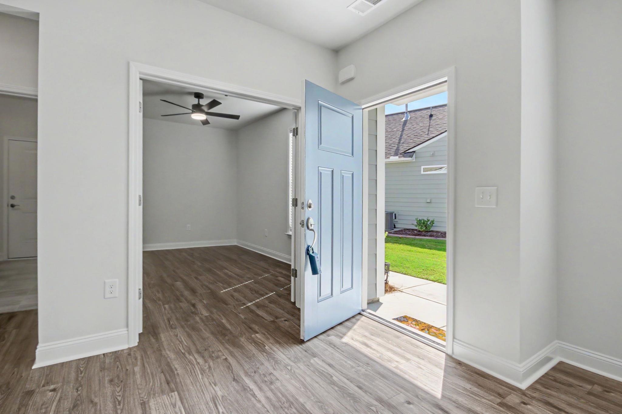 5877 Cremona Dr. Property Photo 5