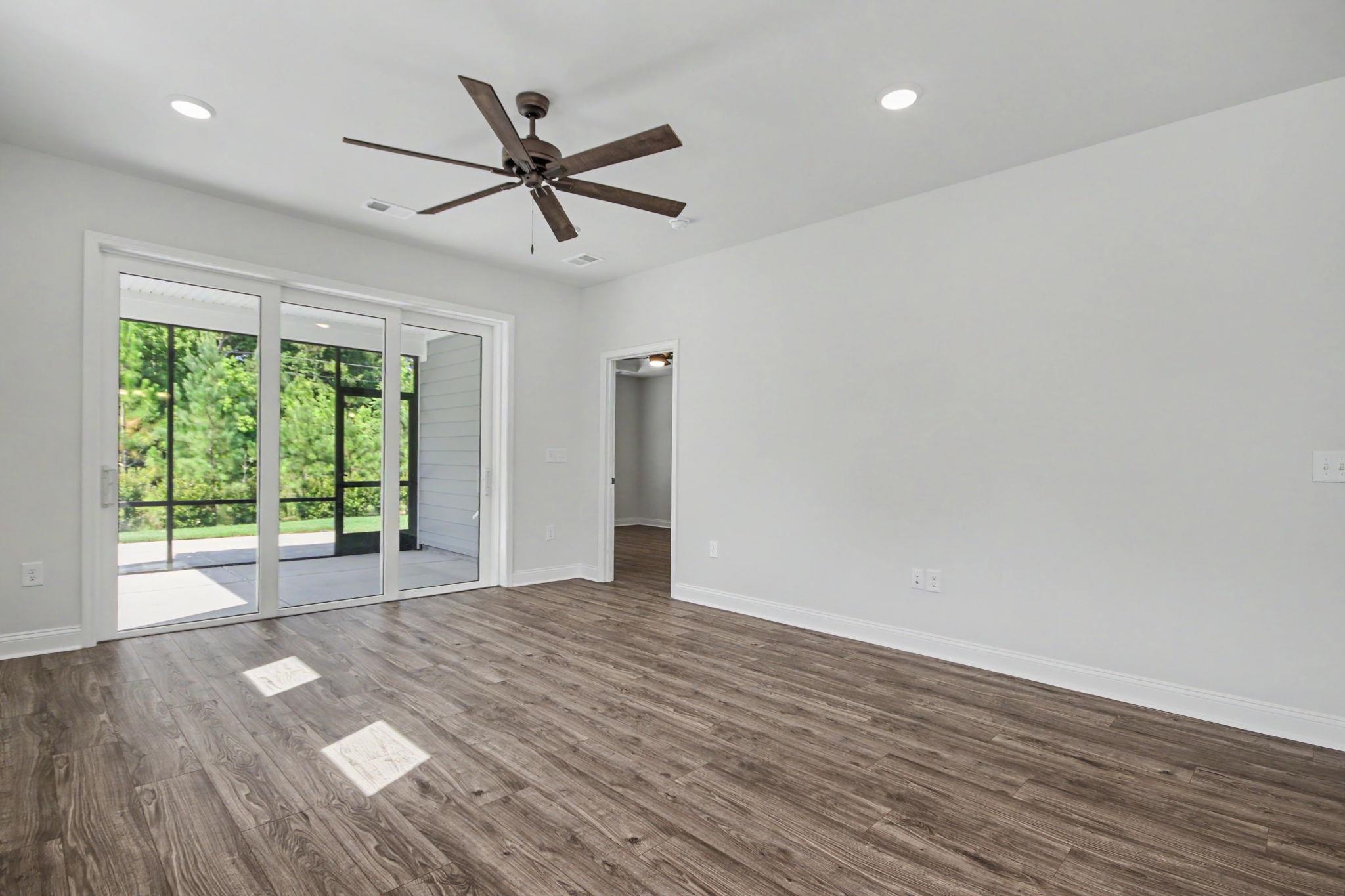 5877 Cremona Dr. Property Photo 13