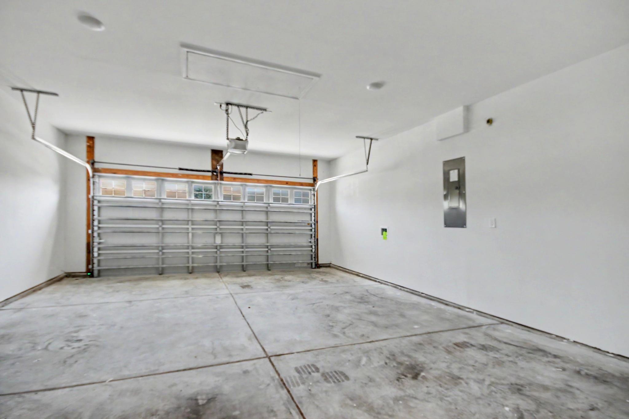 5877 Cremona Dr. Property Photo 21