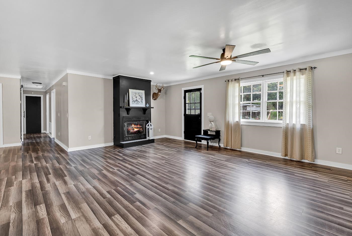 2153 Grainger Rd. Property Photo 6