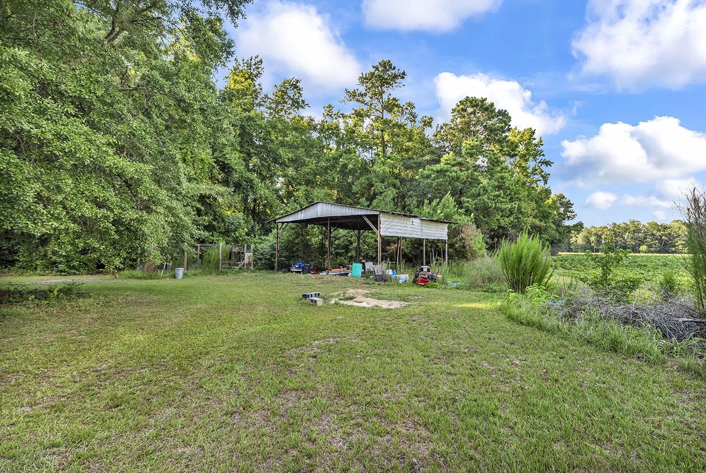 2153 Grainger Rd. Property Photo 40
