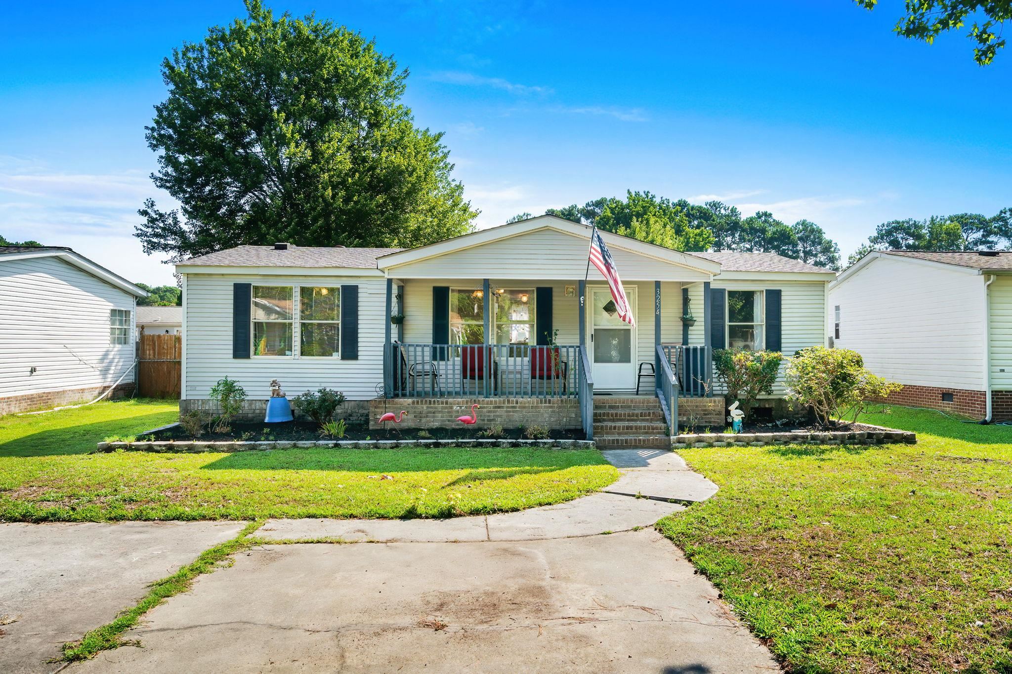3254 Lyndon Dr. Property Photo 1