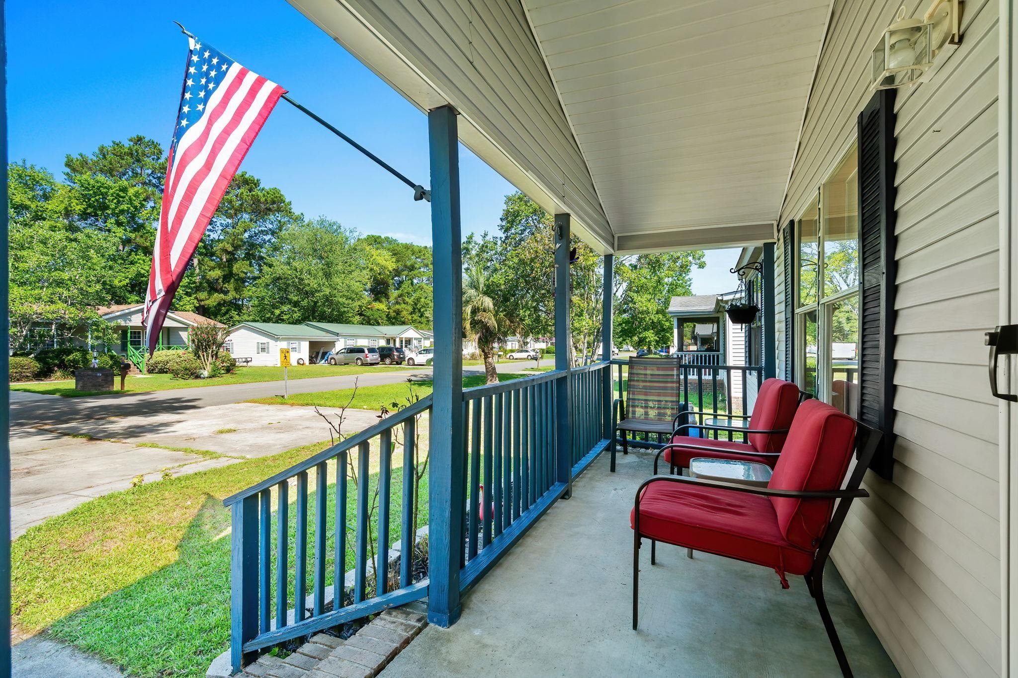 3254 Lyndon Dr. Property Photo 5