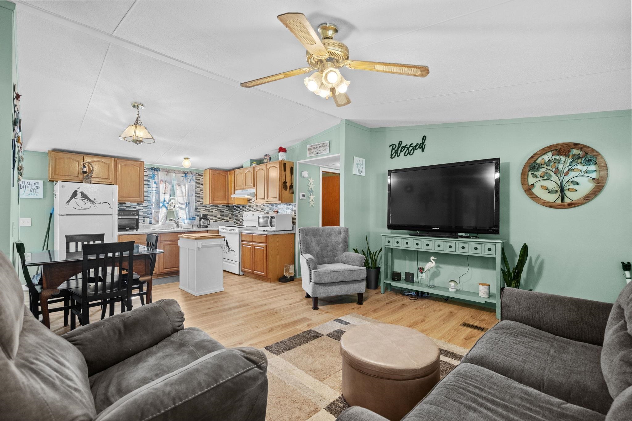 3254 Lyndon Dr. Property Photo 11