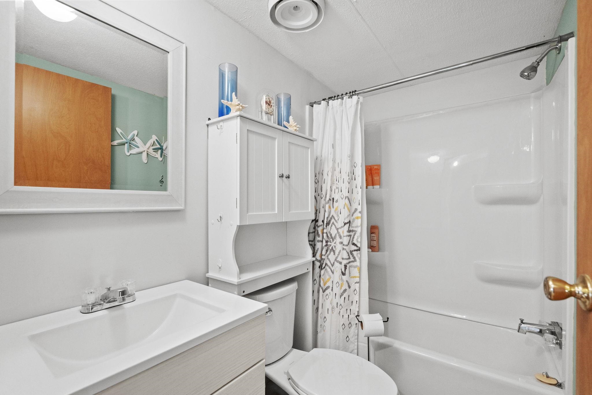 3254 Lyndon Dr. Property Photo 29
