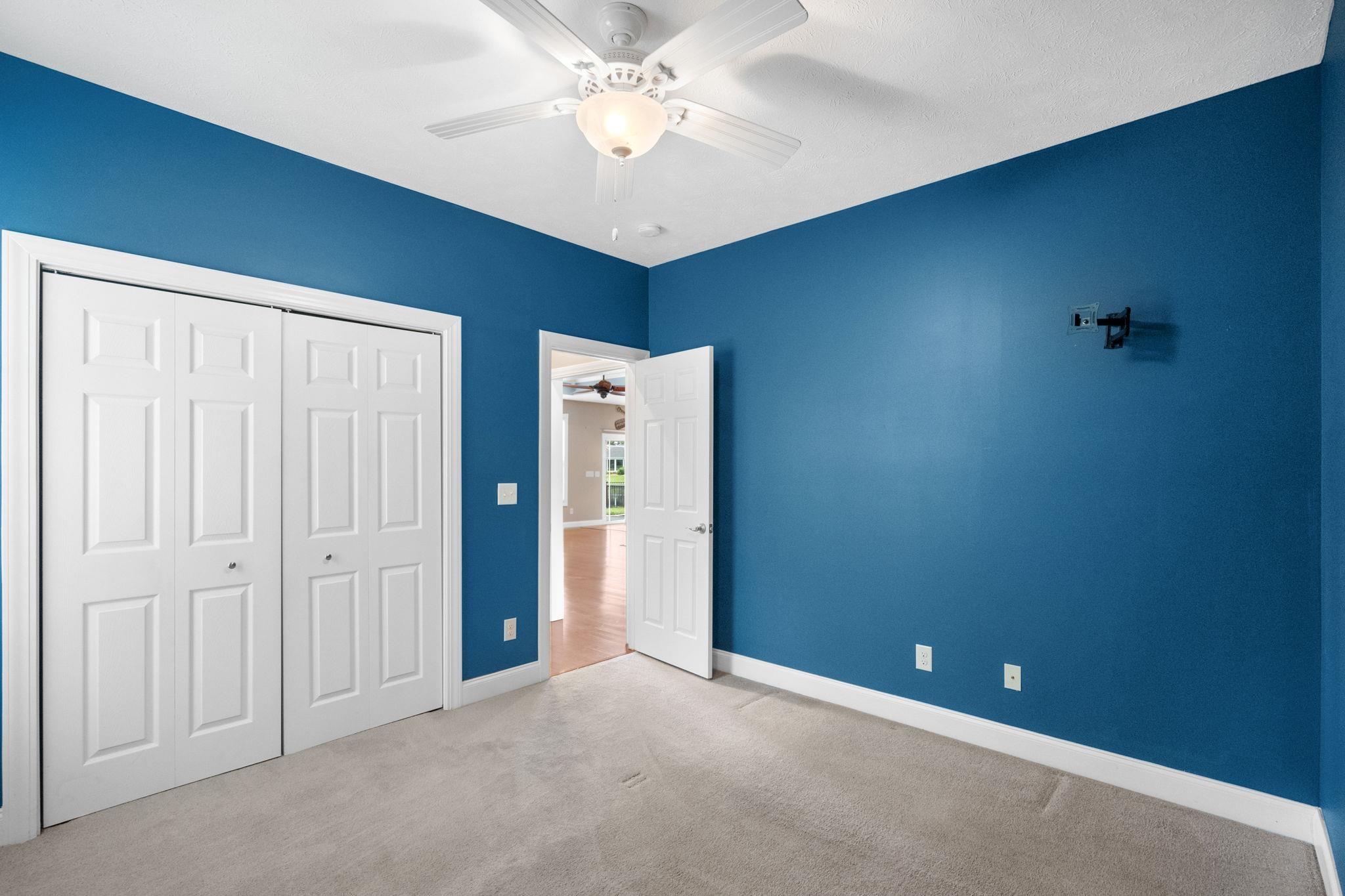 943 Henry James Dr. Property Photo 33