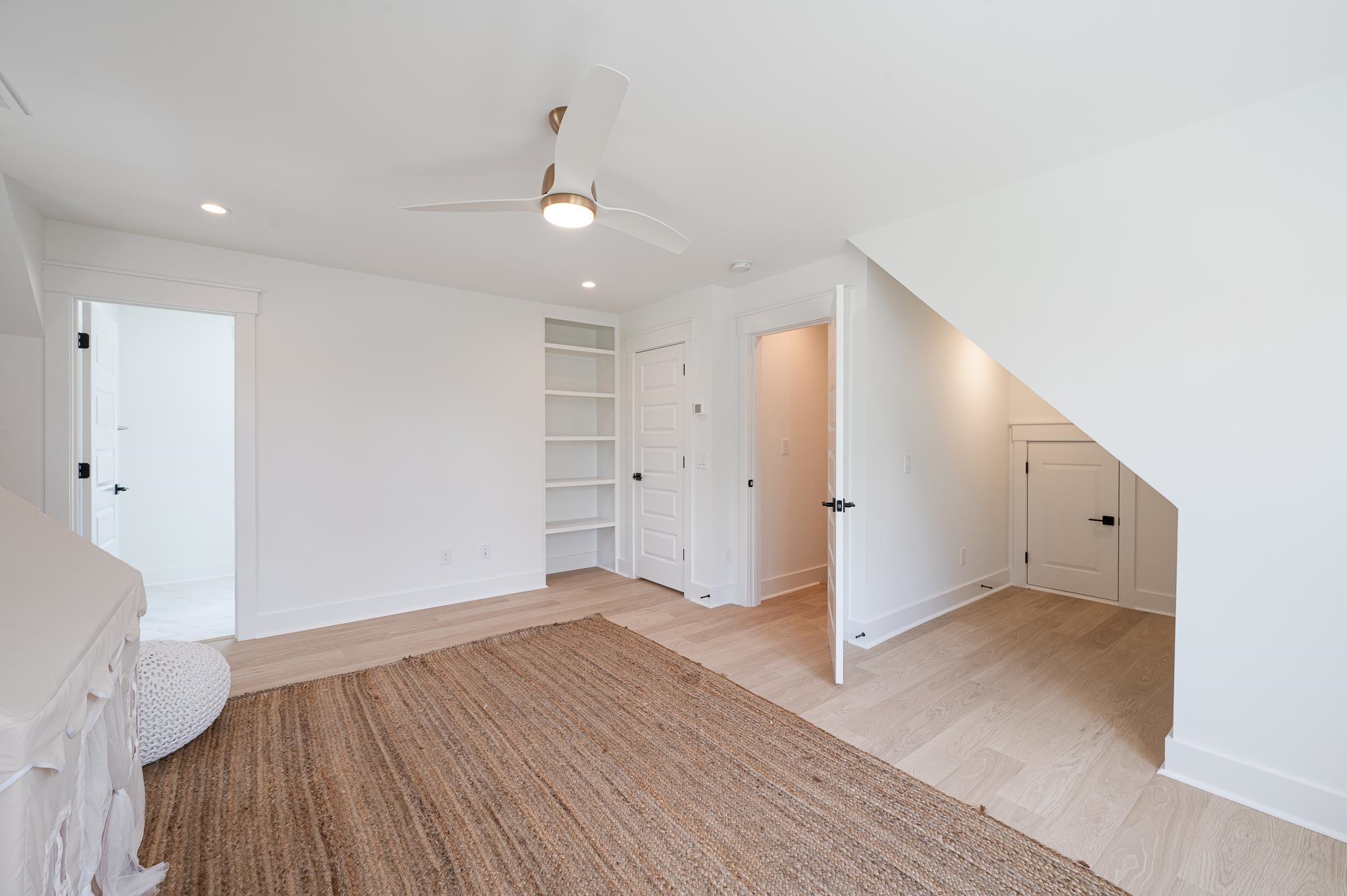 2725 Long Avenue Ext. Property Photo 33