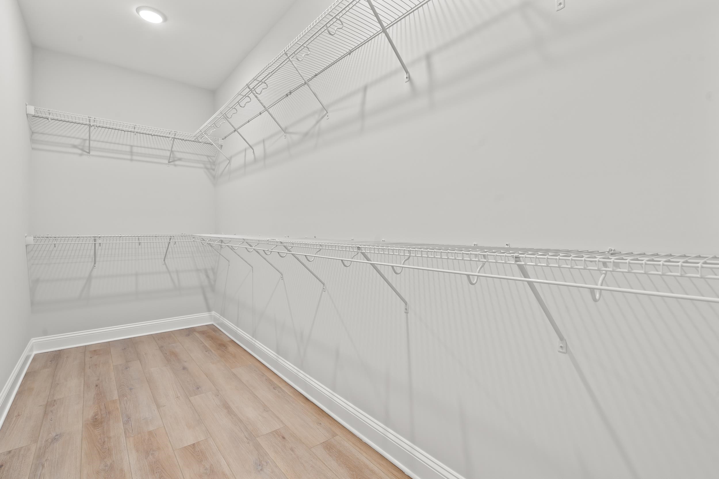 2472 Argyle Way Property Photo 8