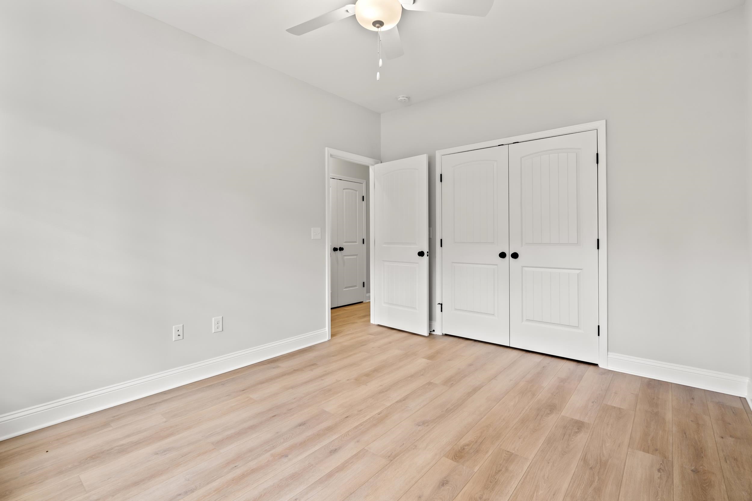 2472 Argyle Way Property Photo 15
