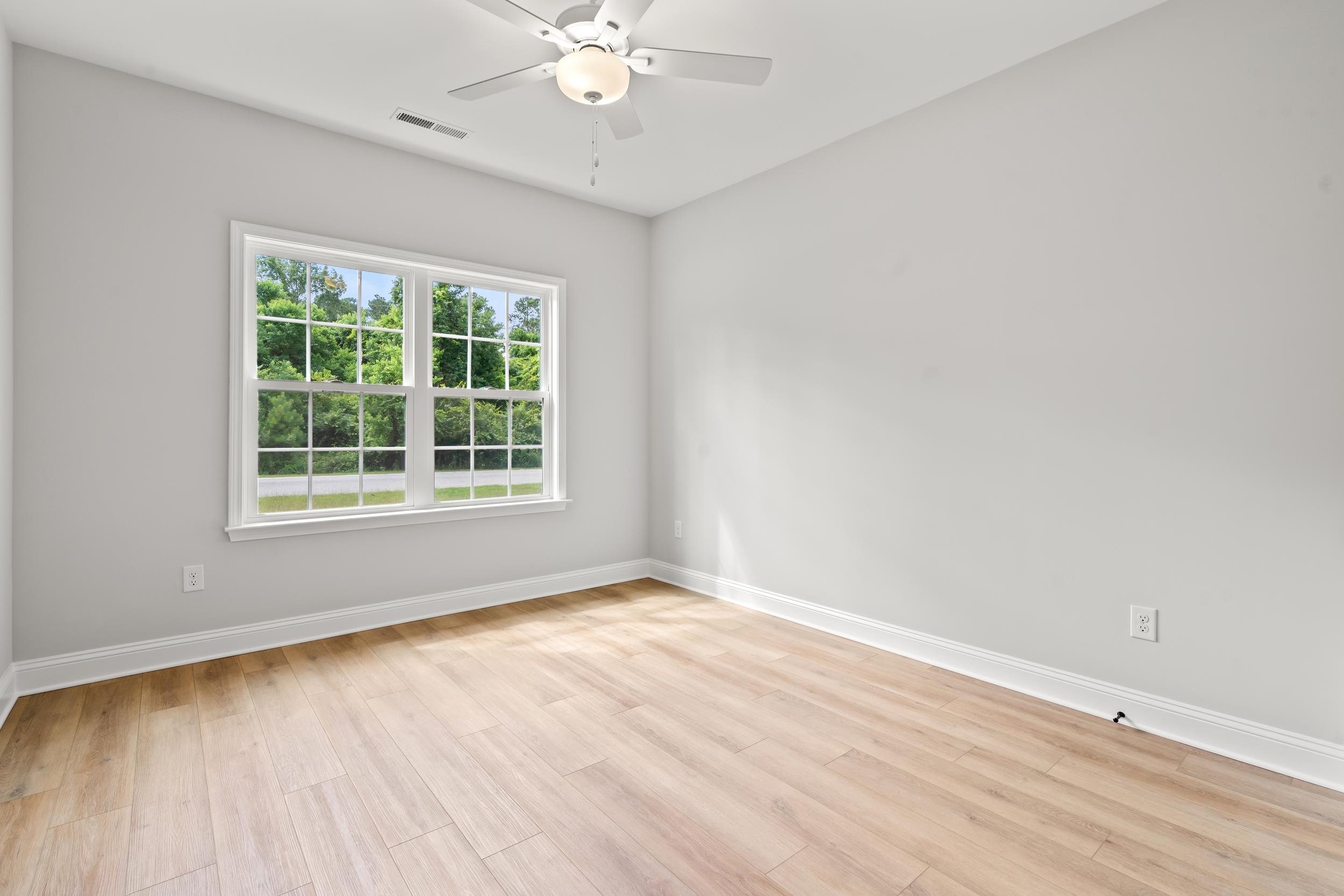 2472 Argyle Way Property Photo 16