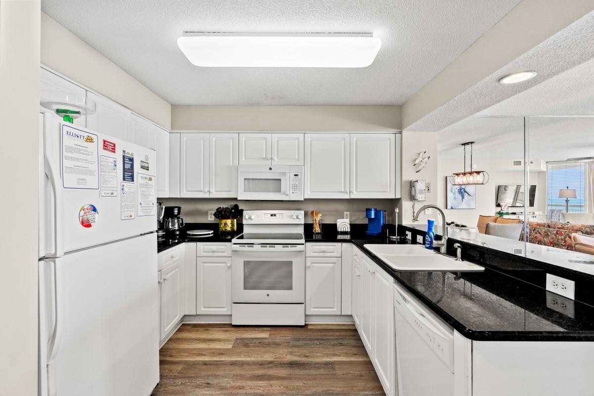 1625 S Ocean Blvd. Property Photo 3