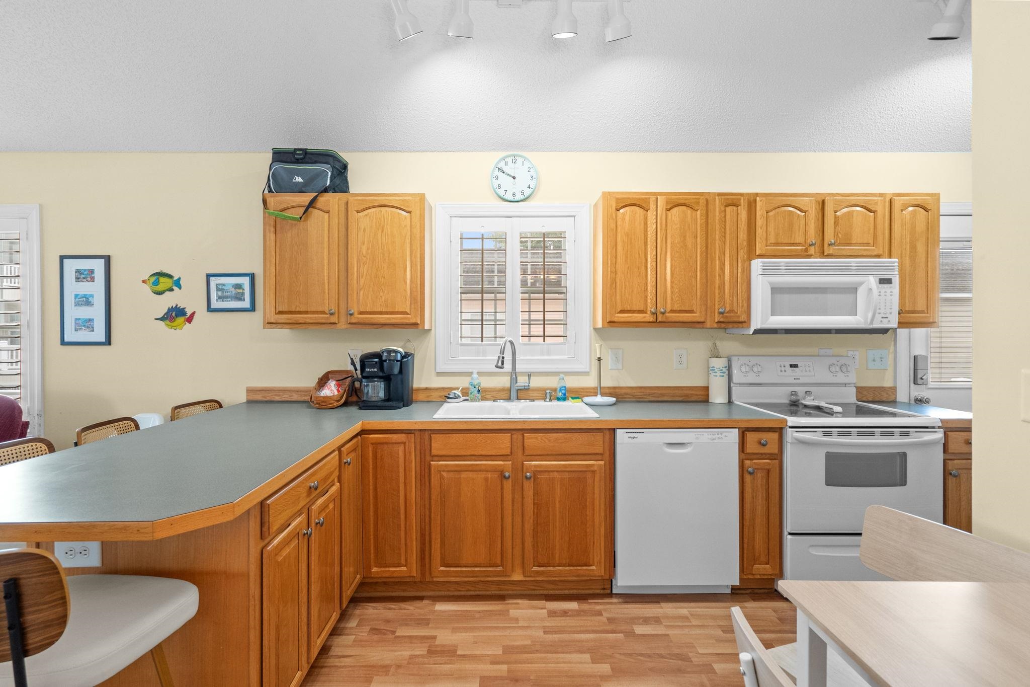6001-8062 S Kings Hwy. Property Photo 18