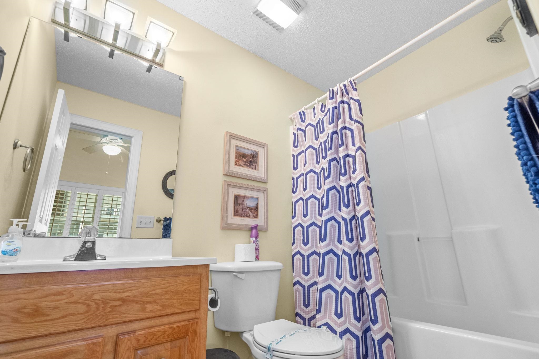 6001-8062 S Kings Hwy. Property Photo 22