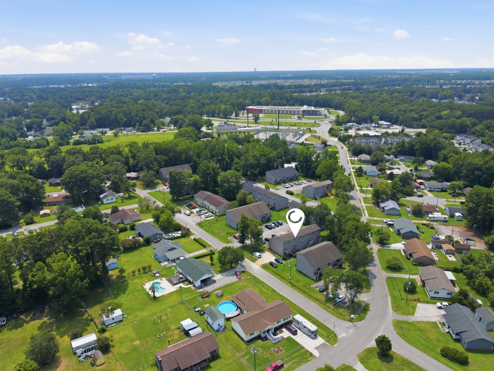 500 Oak Circle Property Photo 7