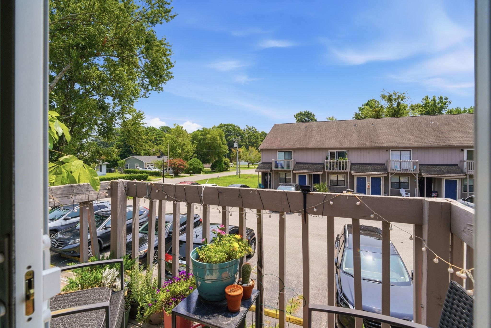 500 Oak Circle Property Photo 11