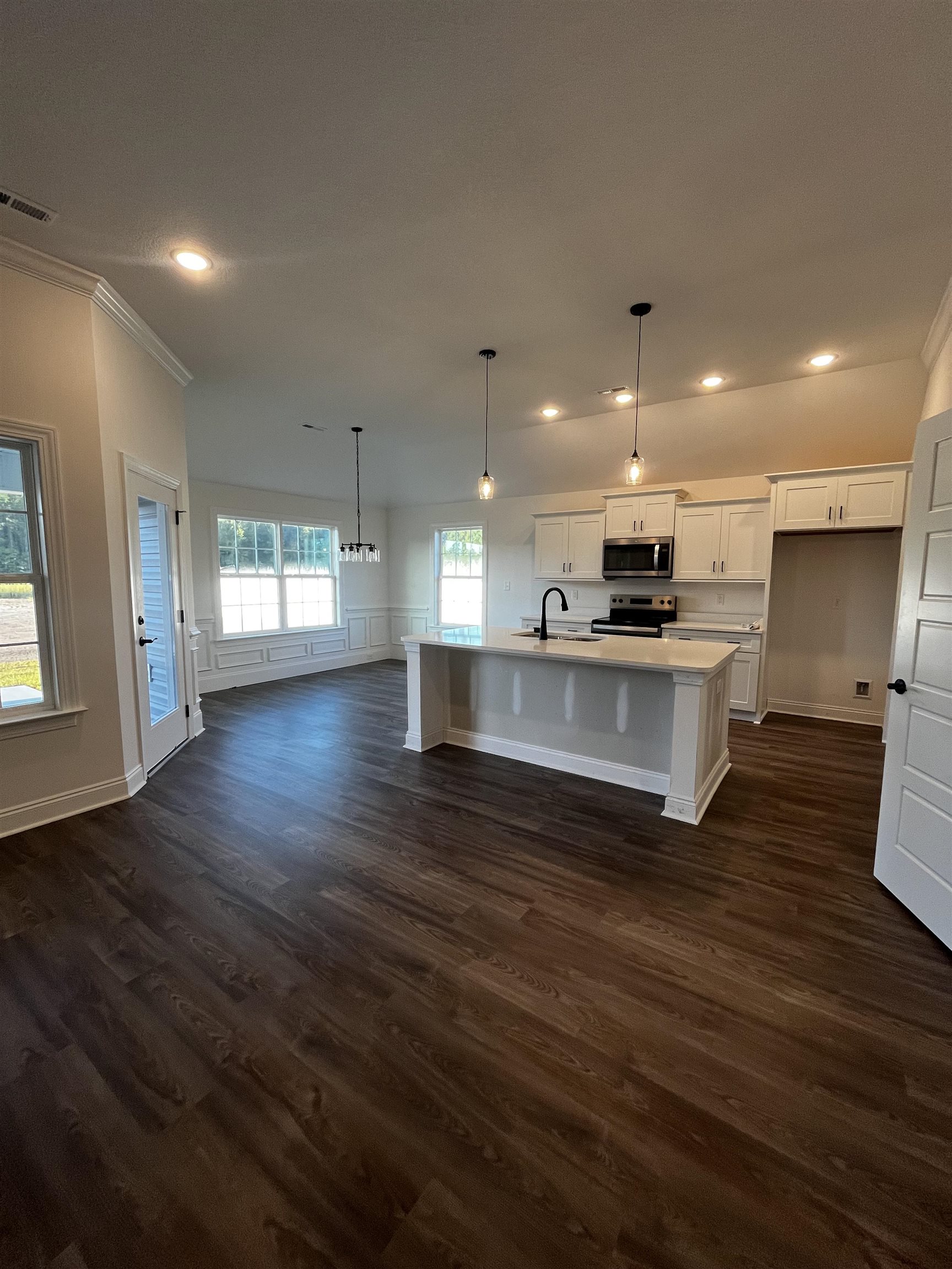 1764 Vereen Rd. Property Photo 3