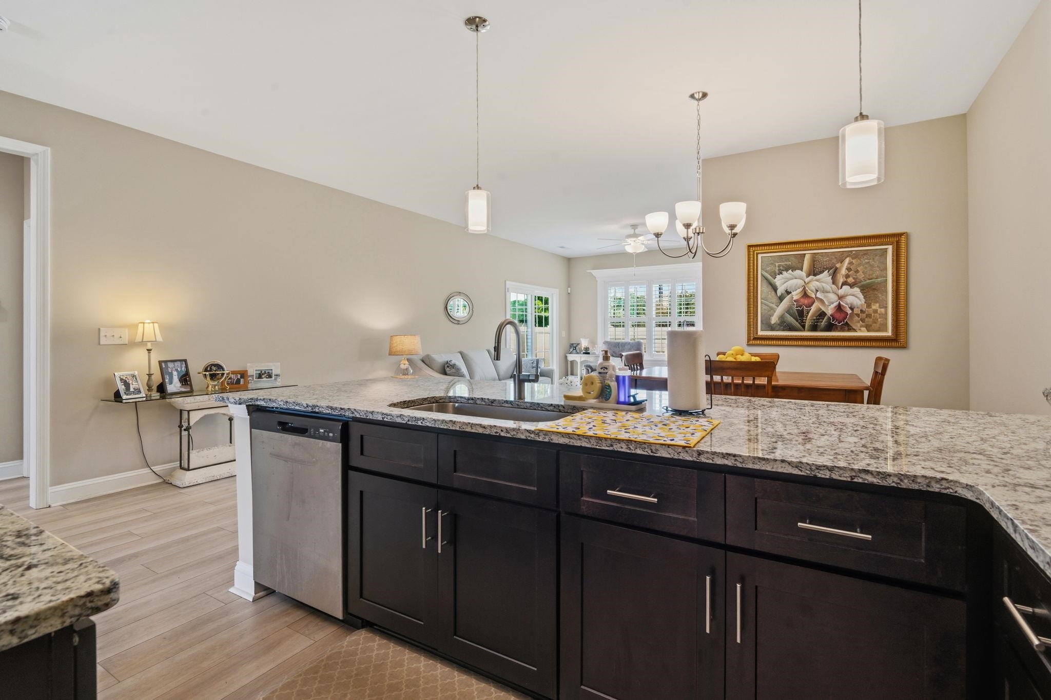 748 Hobonny Loop Property Photo 8