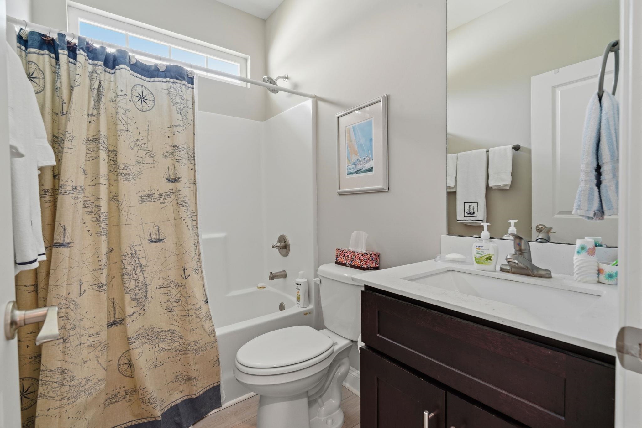 748 Hobonny Loop Property Photo 18