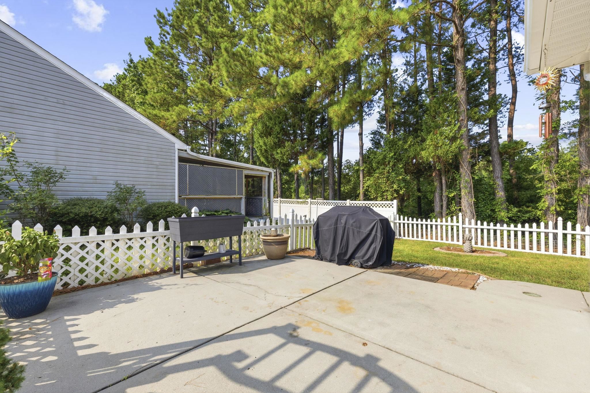 113 Heath Dr. Property Photo 32