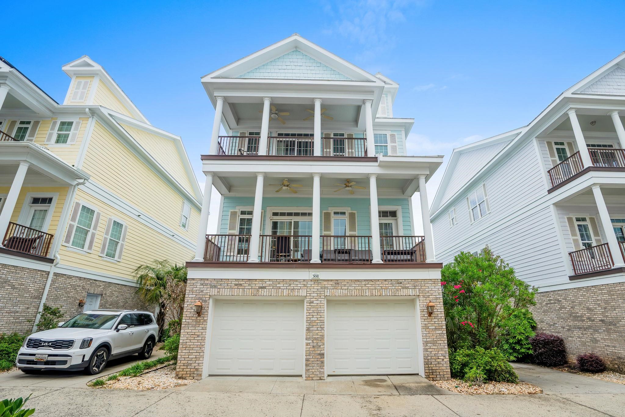 308 Shuffleboard Ct. Property Photo 1