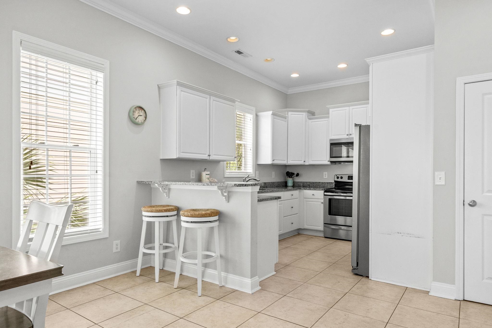 308 Shuffleboard Ct. Property Photo 19