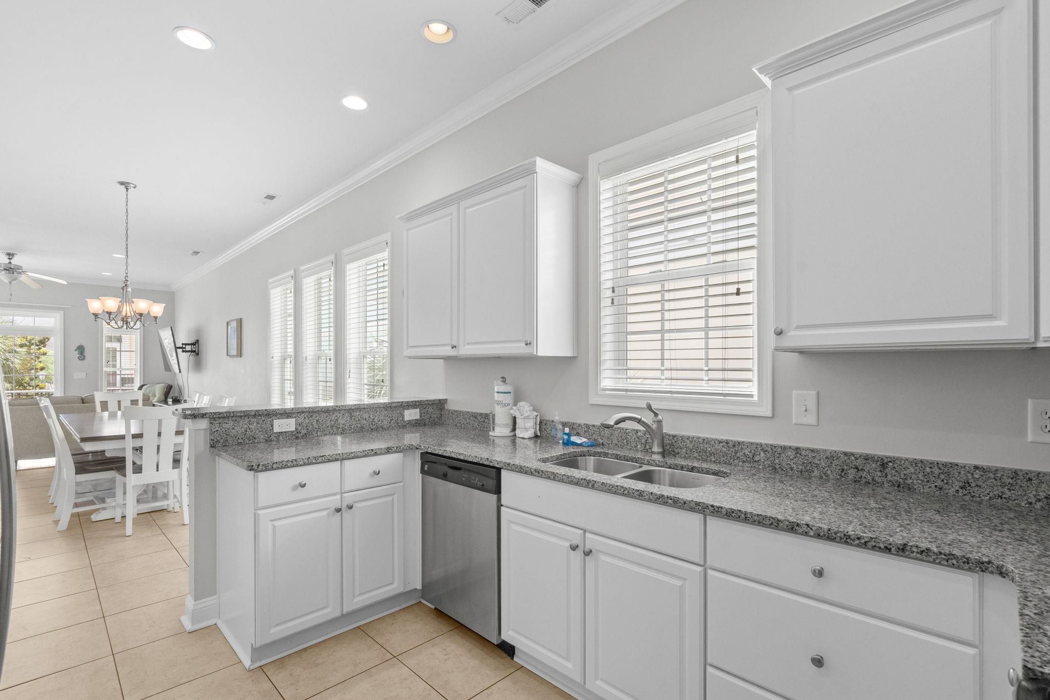 308 Shuffleboard Ct. Property Photo 22