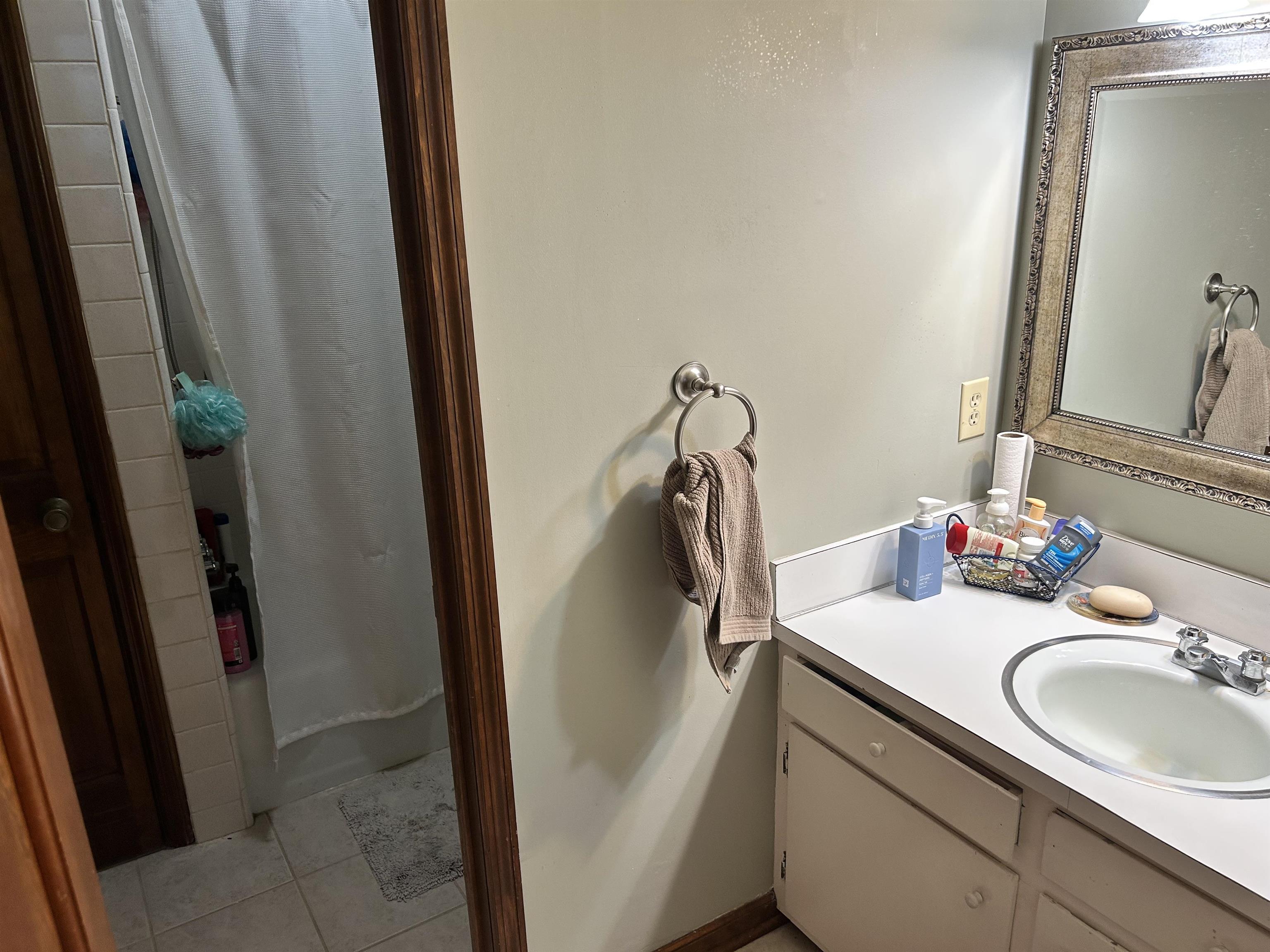1105 Oak St. Property Photo 24