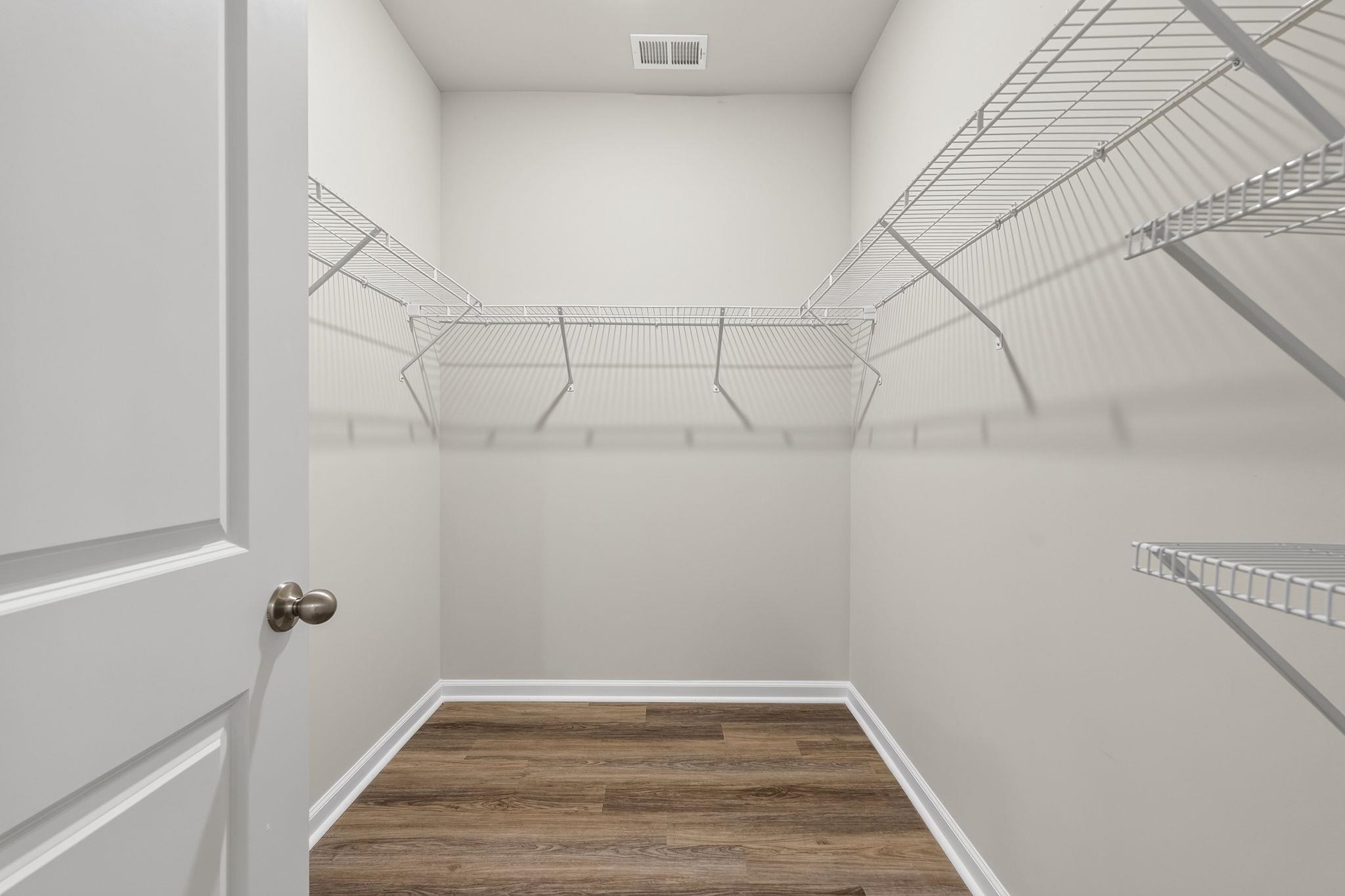 331 Gringott Ln. Property Photo 14