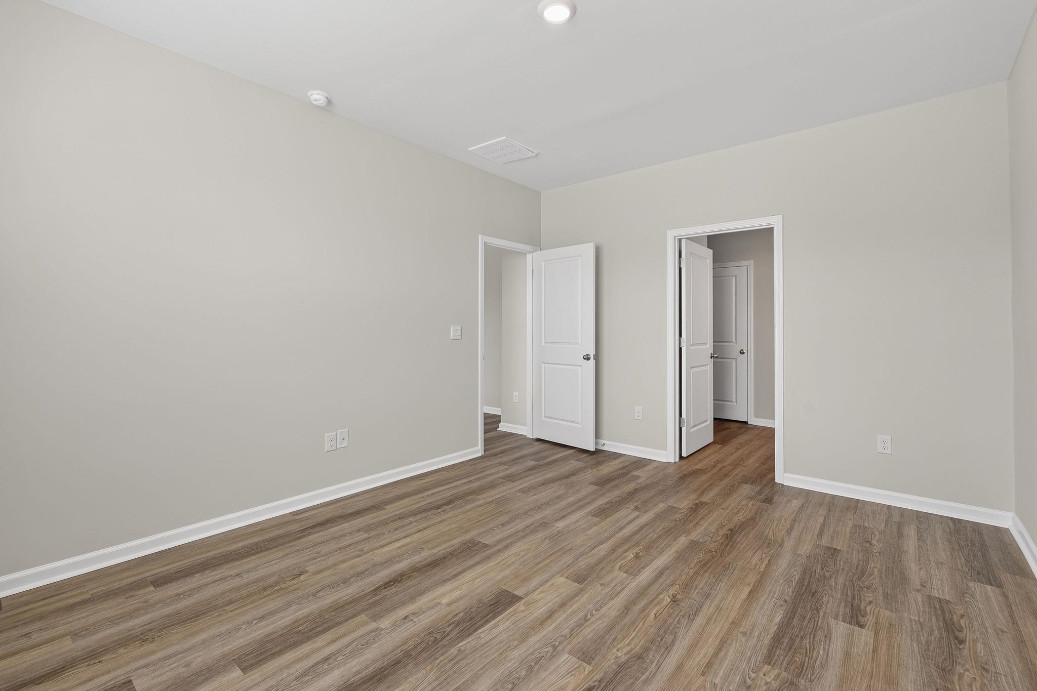 331 Gringott Ln. Property Photo 37