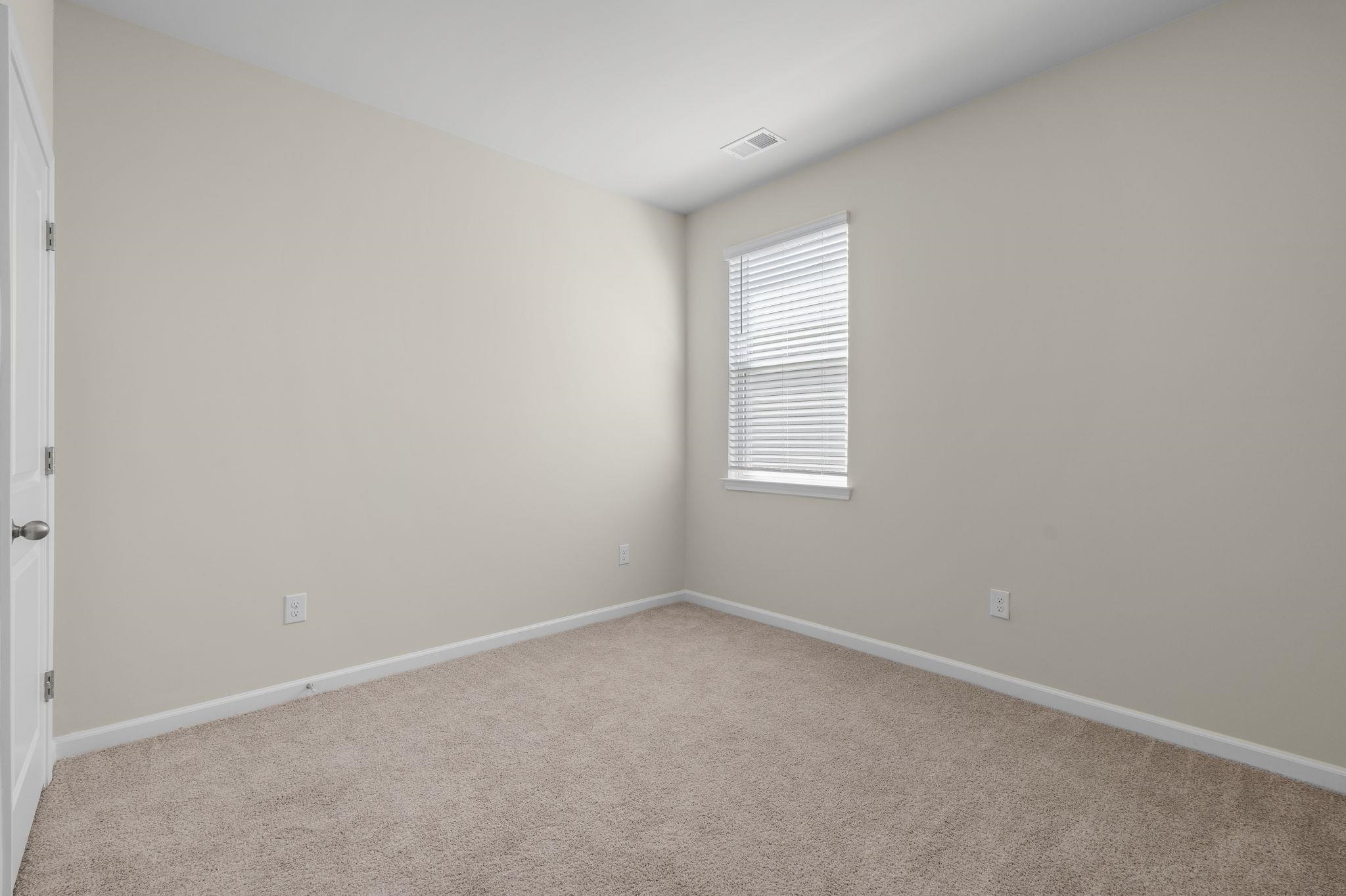 331 Gringott Ln. Property Photo 39