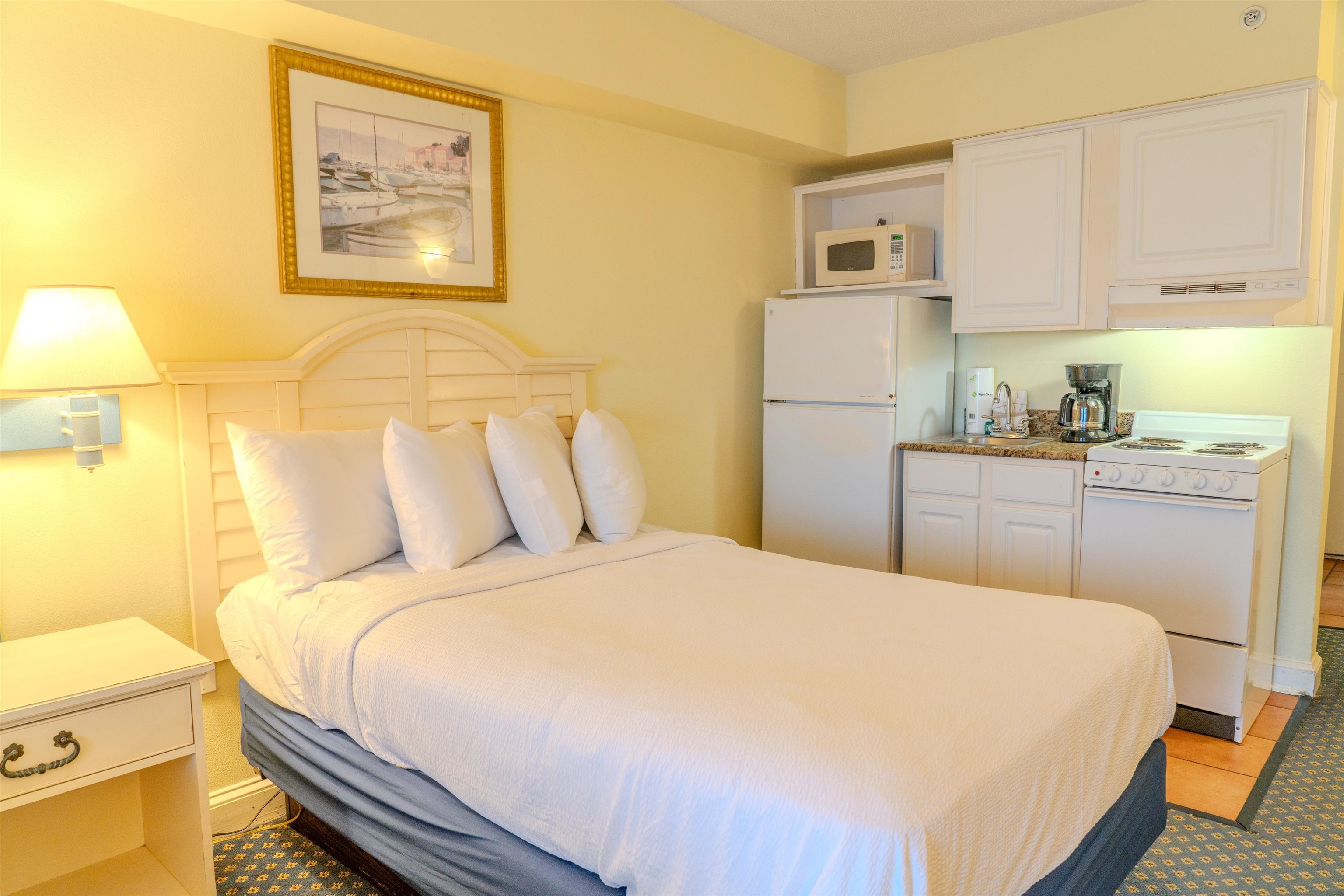 1207 S Ocean Blvd. Property Photo 9